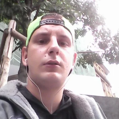 Ádám