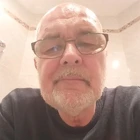 Laszlo, Érd