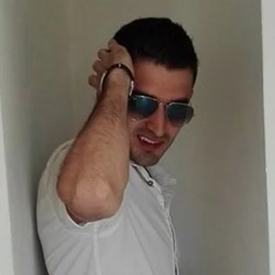 Zoli