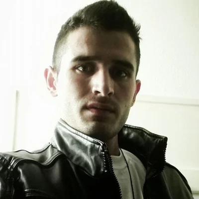 Zoli