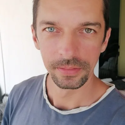 Zoli