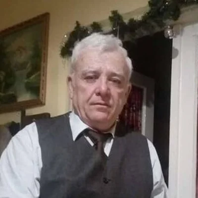 András