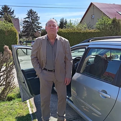 Jozsef, Mende