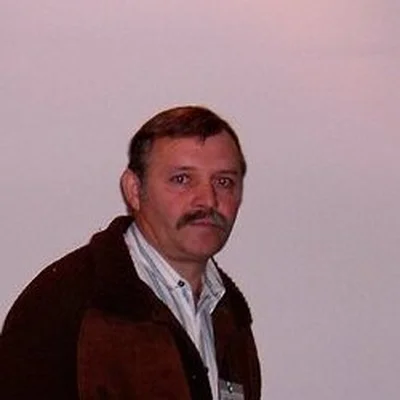 László