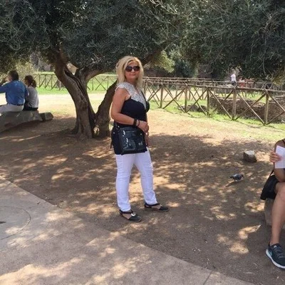 Éva
