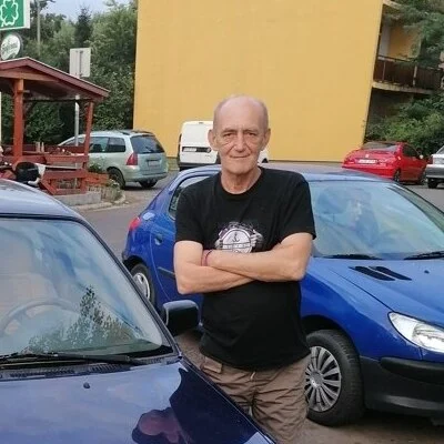 György