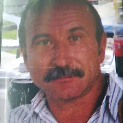 László