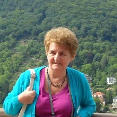 Éva