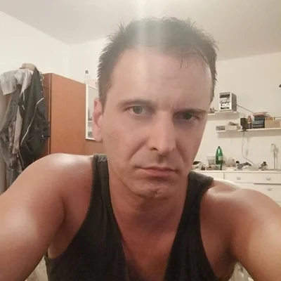 György