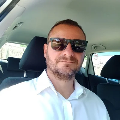 János