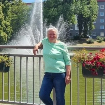 Éva