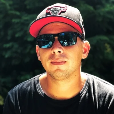 Olipippo, Veszprém