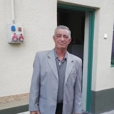 Zoli
