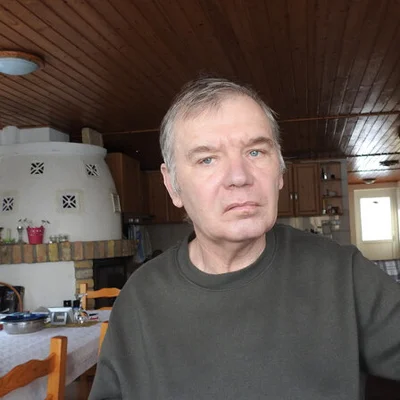 János, Szekszárd