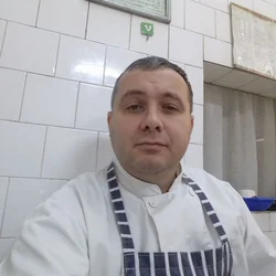 Robi, társkereső Szatmárnémeti