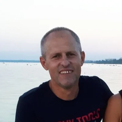 Tamás