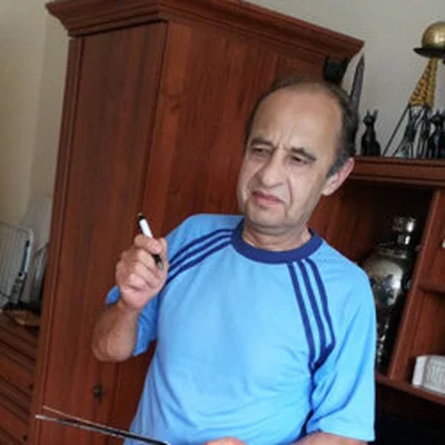 János