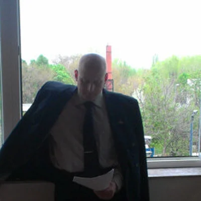 György