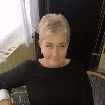 Éva