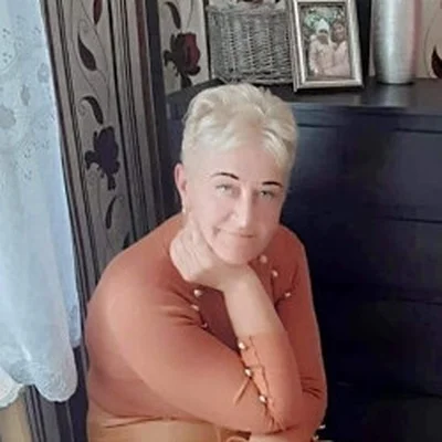 Éva