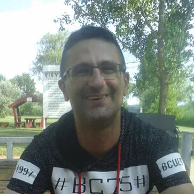István