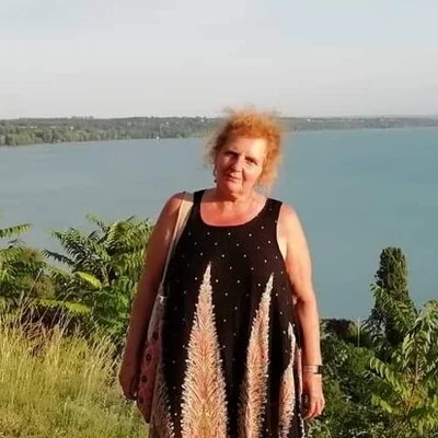Róz, Diósd