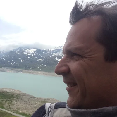 Tamás