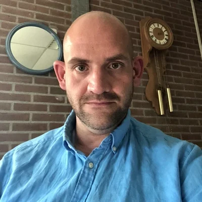 László