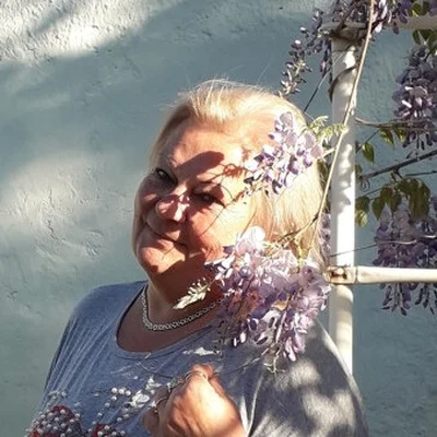 Anna, Pápa