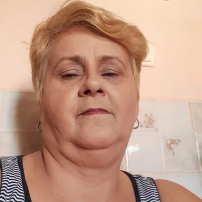 Éva
