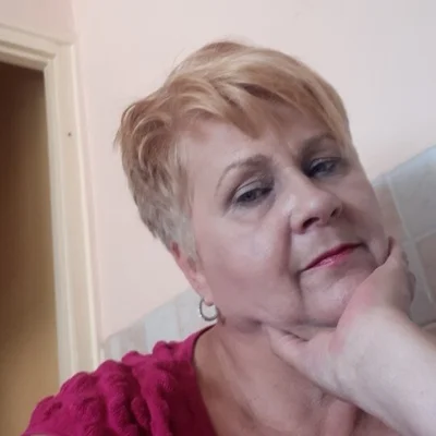 Éva