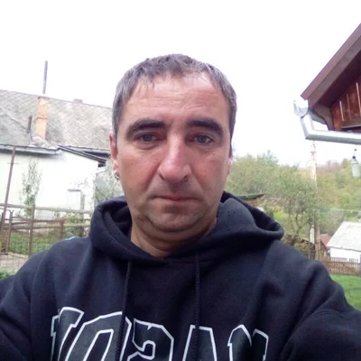 András