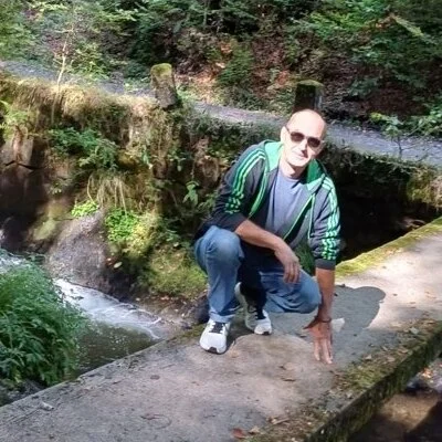 István
