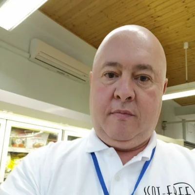 Pál