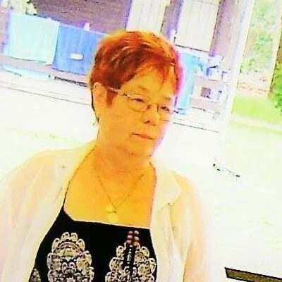 Éva