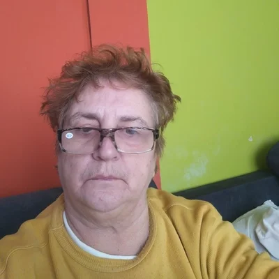 Éva
