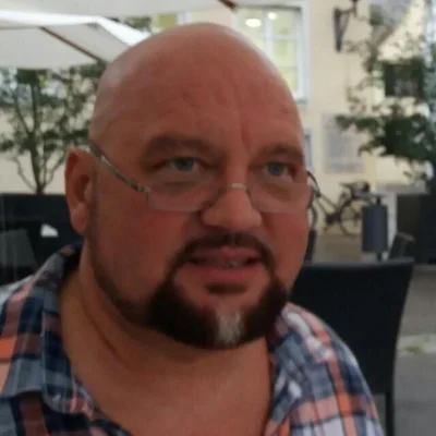 Laszlo, Nürnberg