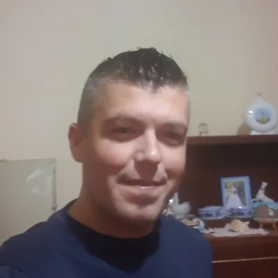 György