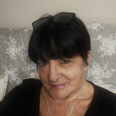 Magdolna, társkereső Oroszlány