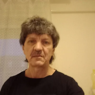 János