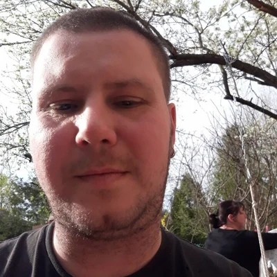 András