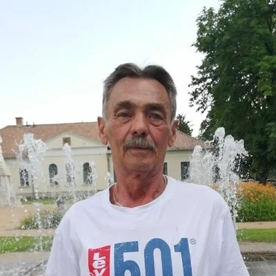 Pál