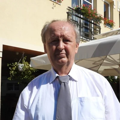 István