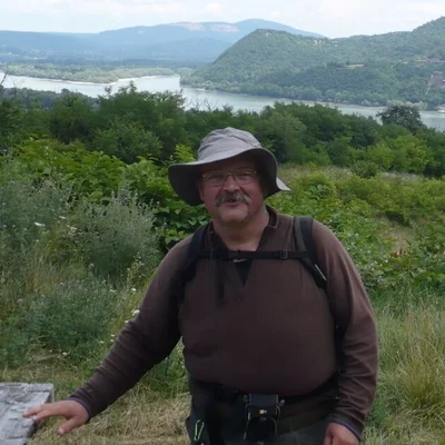 József