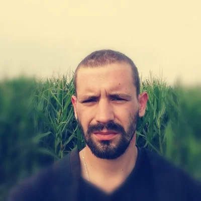 Tamás