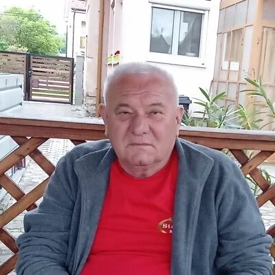Márton