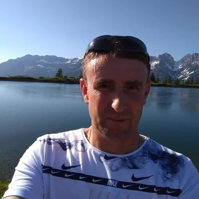 Péter, Romhány