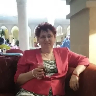 Éva