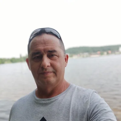 János