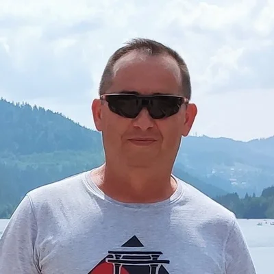 János